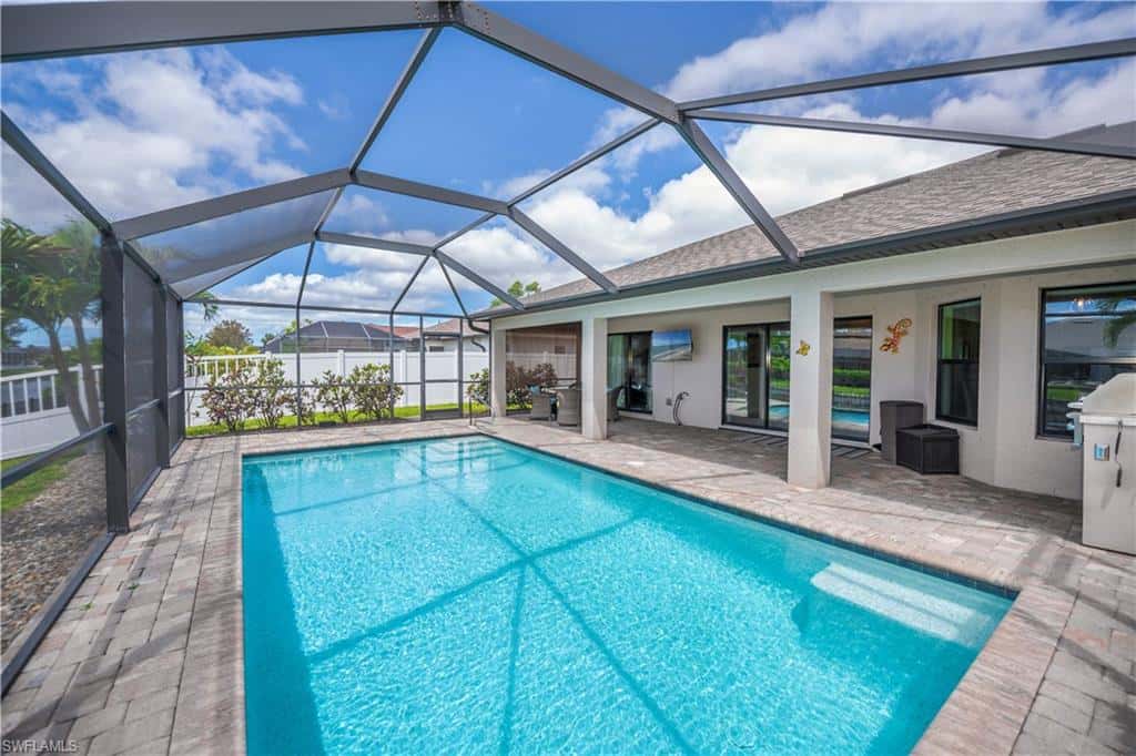 910 12th Ter, Cape Coral, photo 39