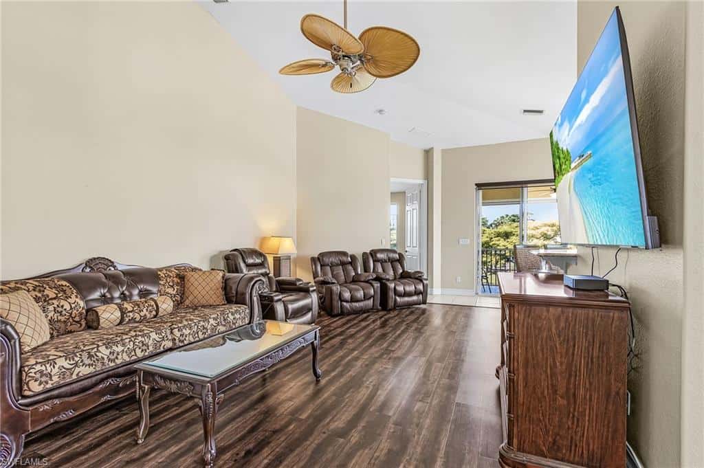 5626 Cape Harbour Dr #202, Cape Coral, photo 6