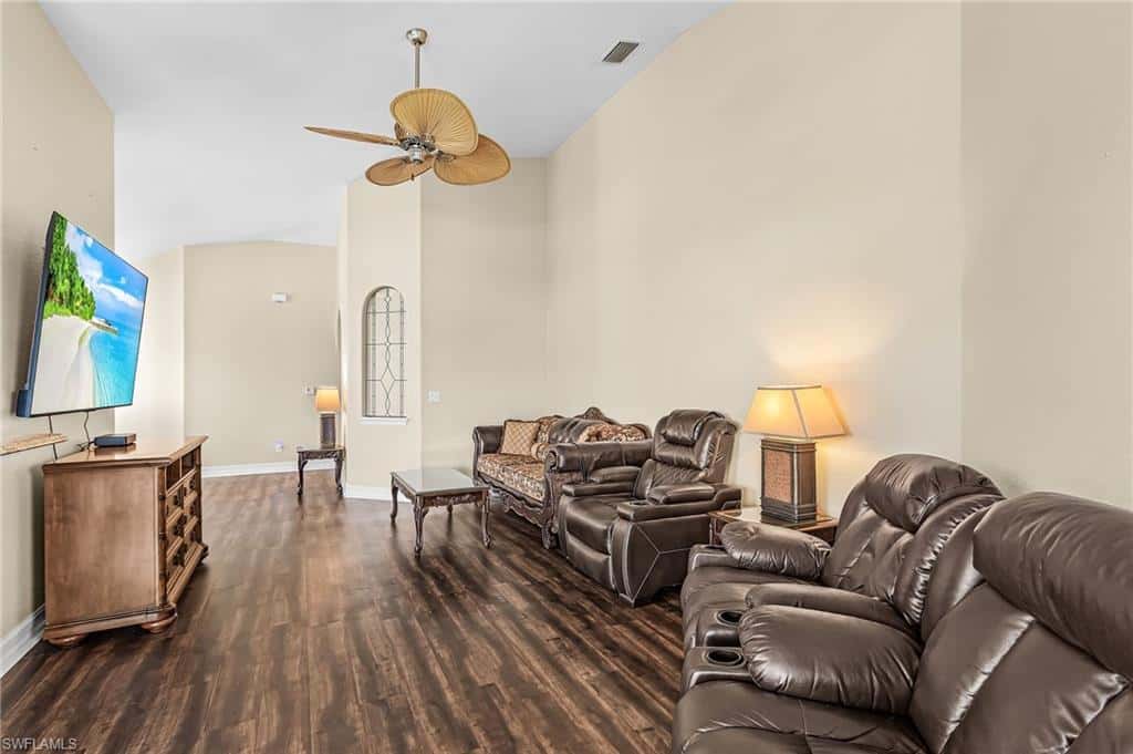 5626 Cape Harbour Dr #202, Cape Coral, photo 12