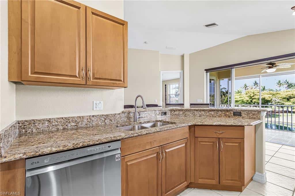 5626 Cape Harbour Dr #202, Cape Coral, photo 38
