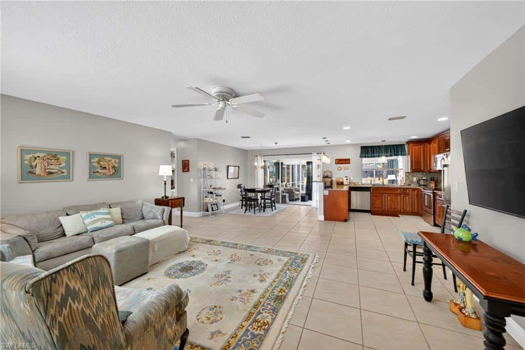 1314 Shelby Pkwy, Cape Coral, photo 6