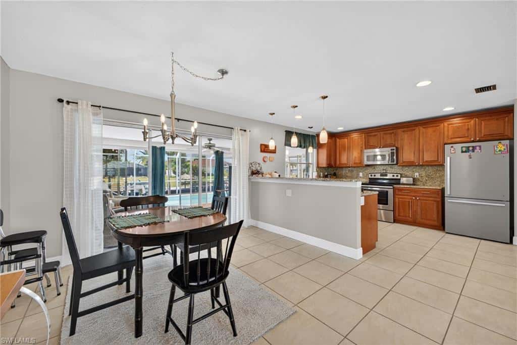 1314 Shelby Pkwy, Cape Coral, photo 9