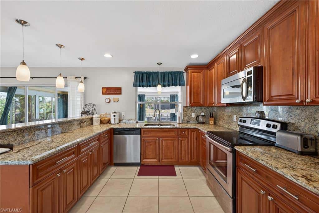 1314 Shelby Pkwy, Cape Coral, photo 10