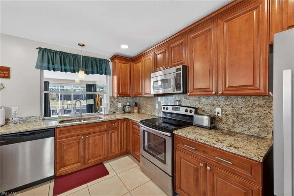 1314 Shelby Pkwy, Cape Coral, photo 11
