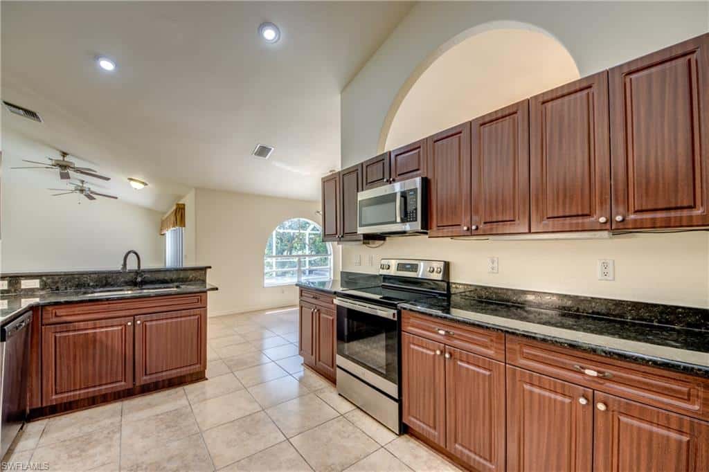 4341 25th Ct, Cape Coral, photo 12