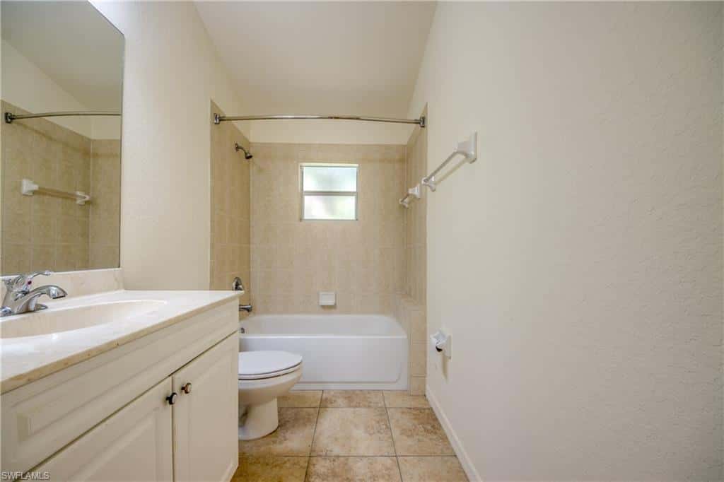 4341 25th Ct, Cape Coral, photo 33