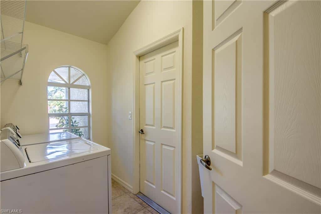 4341 25th Ct, Cape Coral, photo 37