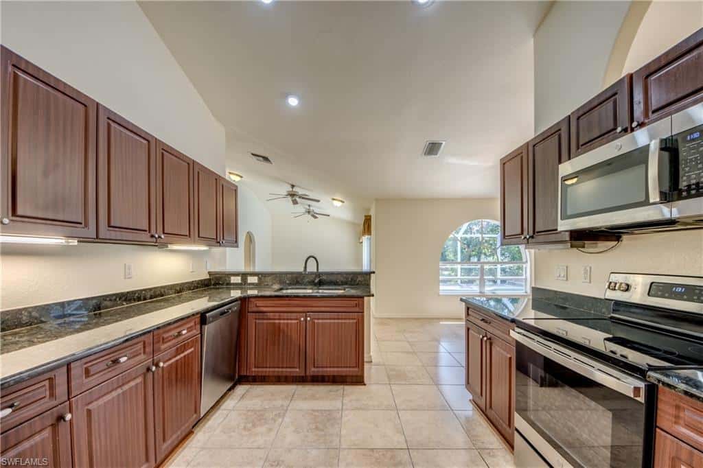 4341 25th Ct, Cape Coral, photo 11