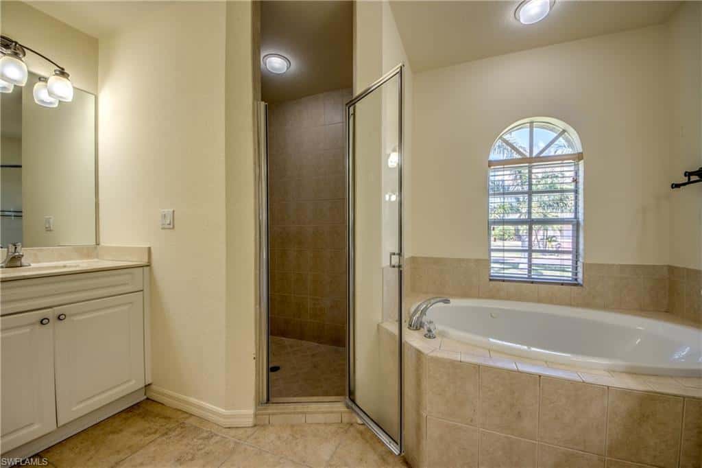 4341 25th Ct, Cape Coral, photo 25