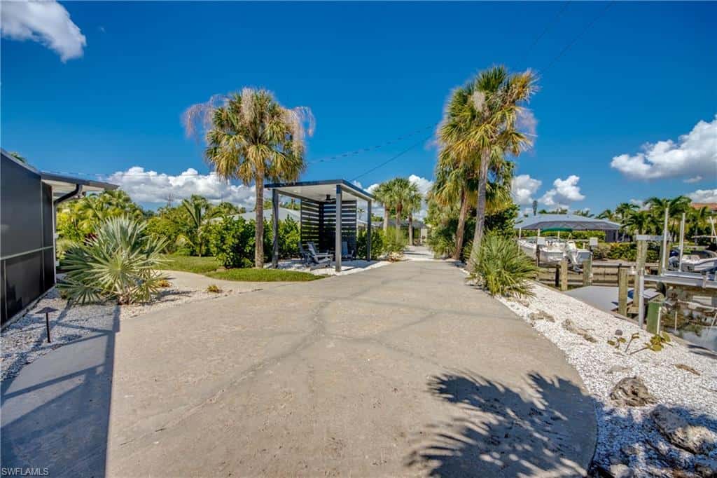 1022 Lindgren Blvd, Sanibel, photo 30