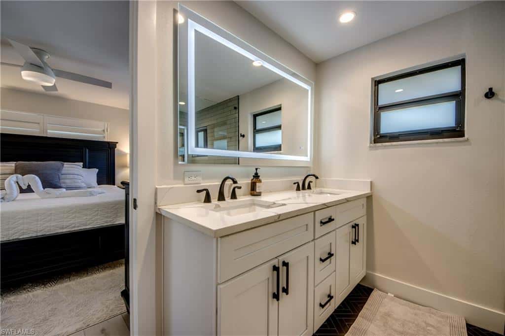 1022 Lindgren Blvd, Sanibel, photo 19