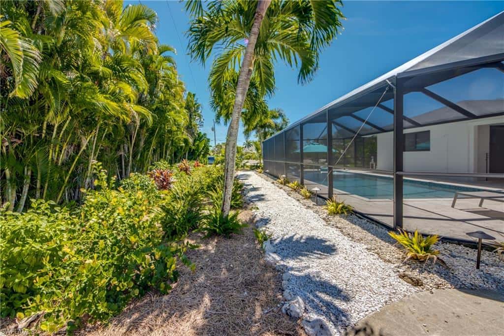 1022 Lindgren Blvd, Sanibel, photo 43