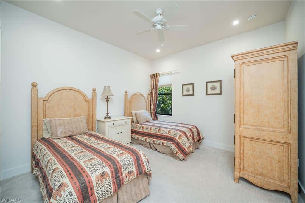2943 Coco Lakes Dr, Naples, photo 20