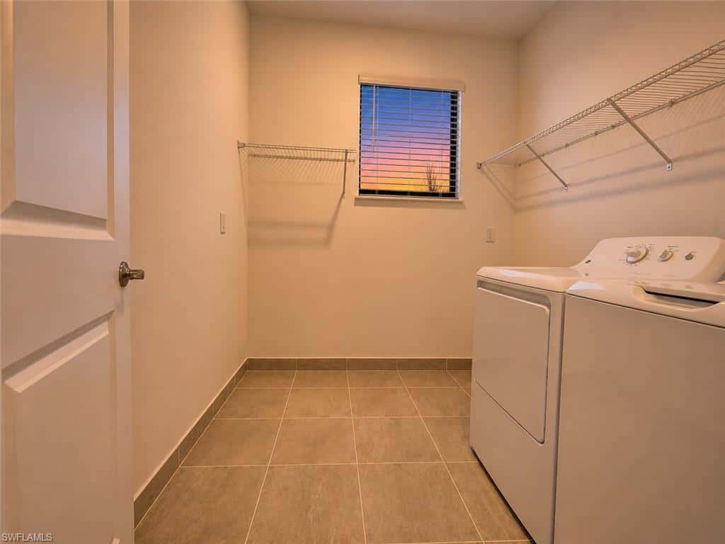20921 Thistle Leaf Ln, Estero, photo 40