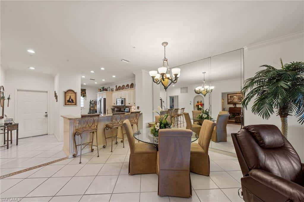 8239 Parkstone Pl #102, Naples, photo 8