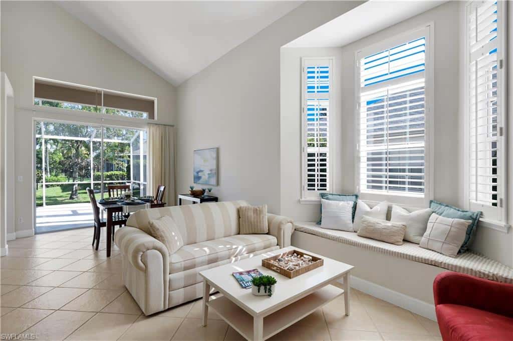 15040 Sterling Oaks Dr, Naples, photo 6
