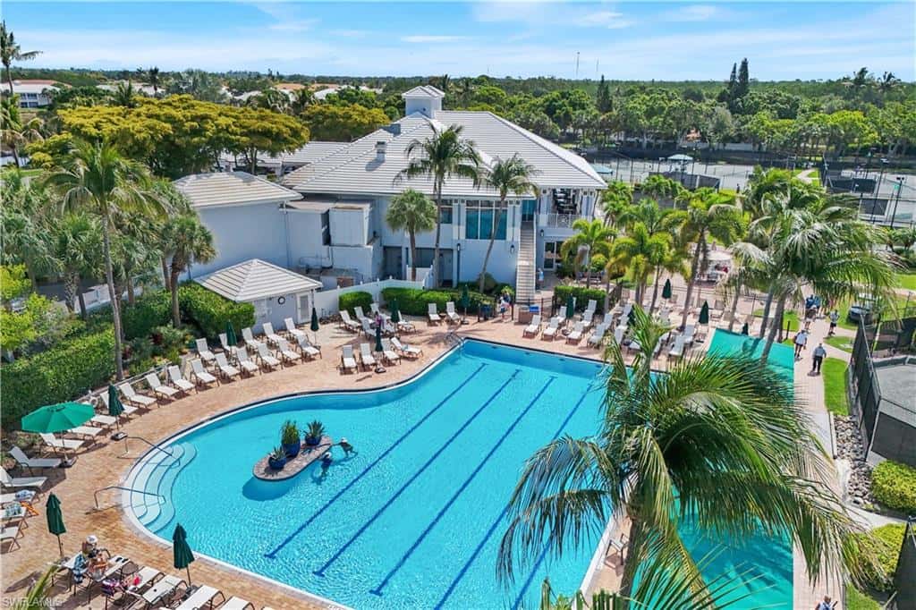 15040 Sterling Oaks Dr, Naples, photo 13