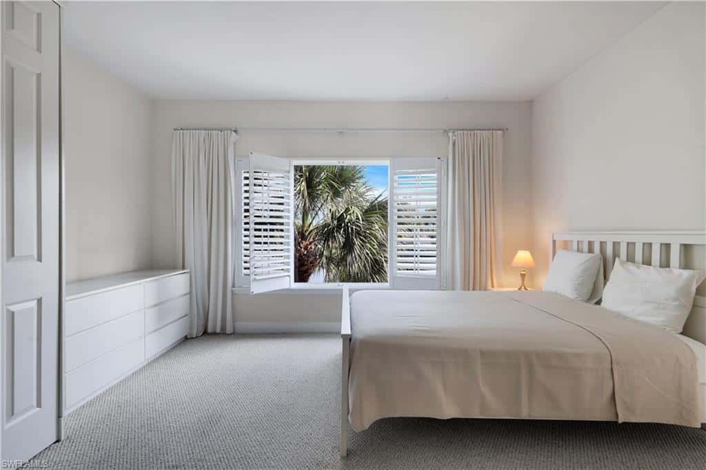 15040 Sterling Oaks Dr, Naples, photo 16