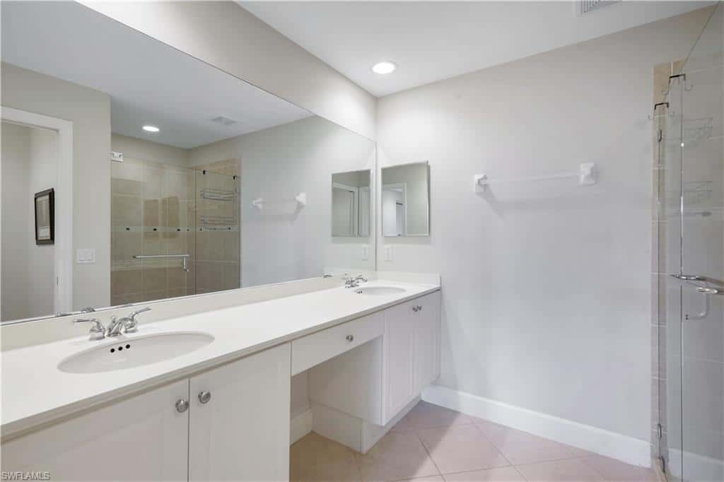 15040 Sterling Oaks Dr, Naples, photo 20