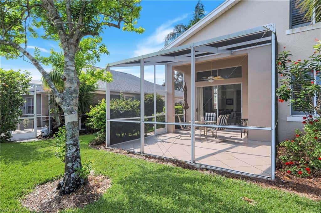 15040 Sterling Oaks Dr, Naples, photo 35