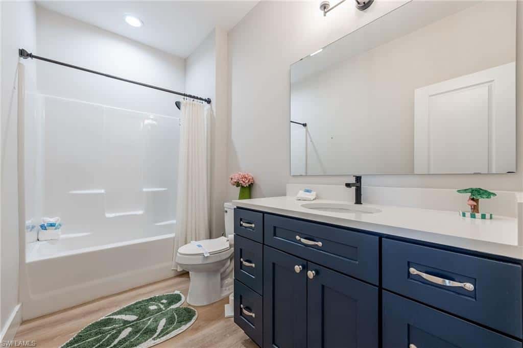 261 Donora Blvd, Fort Myers Beach, photo 22