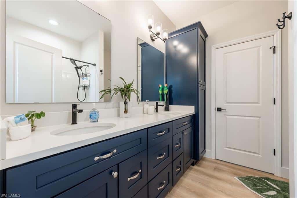261 Donora Blvd, Fort Myers Beach, photo 18