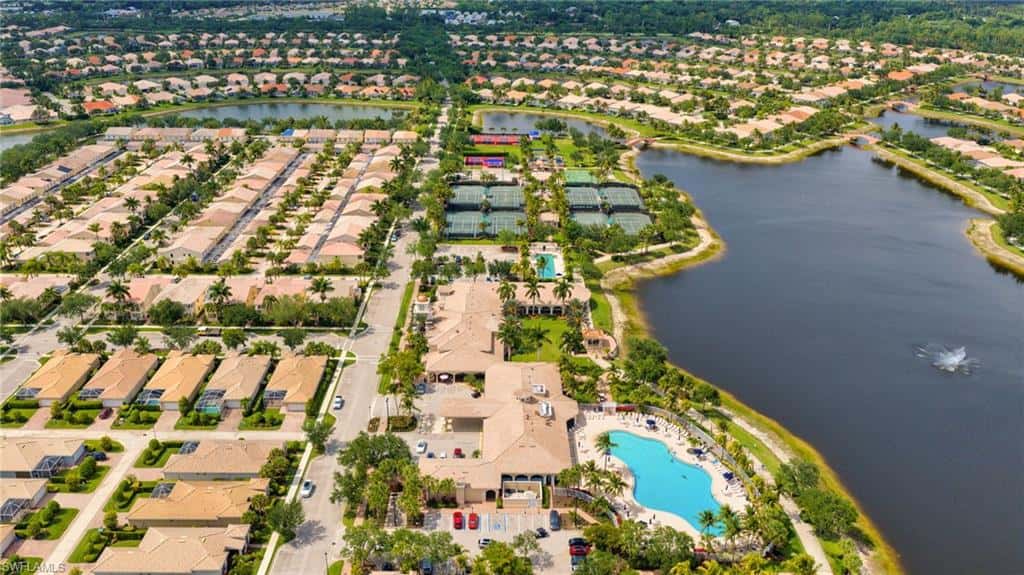 7558 Garibaldi Ct, Naples, photo 24