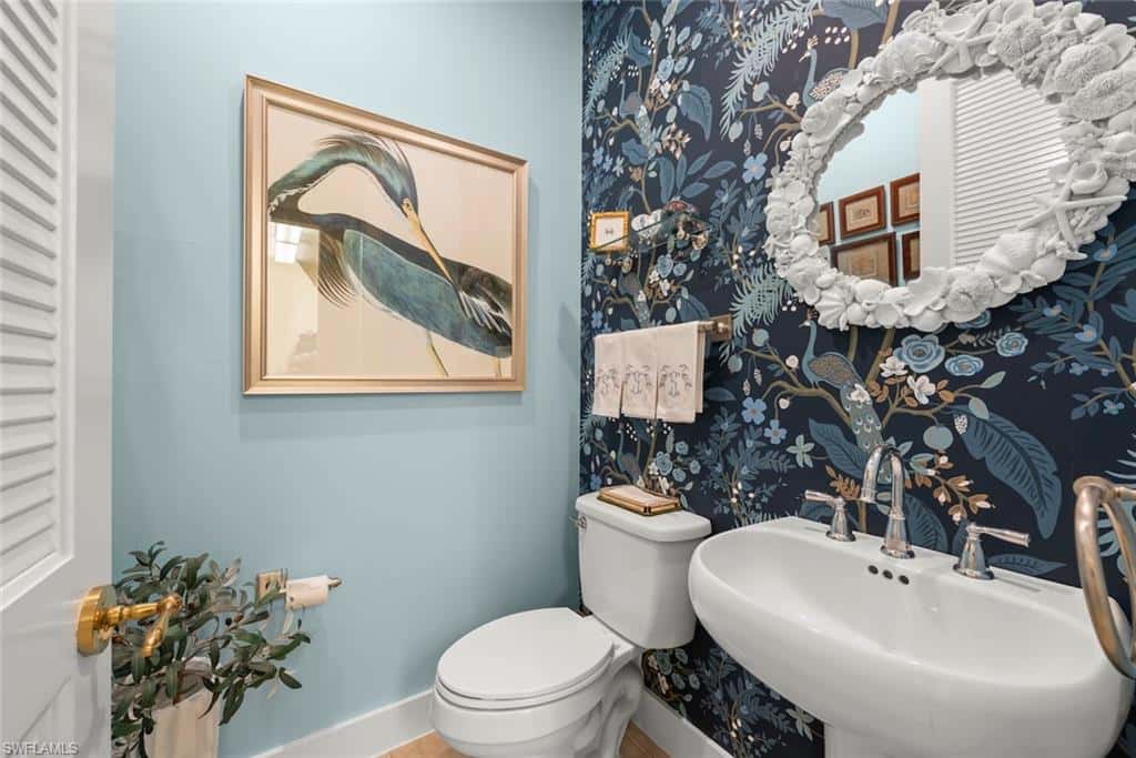 2548 Wulfert Rd, Sanibel, photo 35