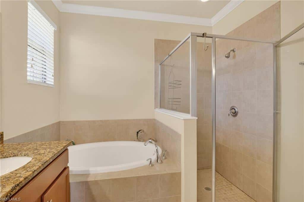 3640 Treasure Cove Cir, Naples, photo 22