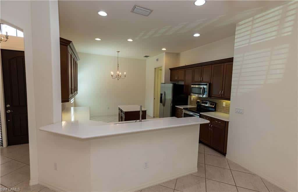 11108 Esteban Dr, Fort Myers, photo 9