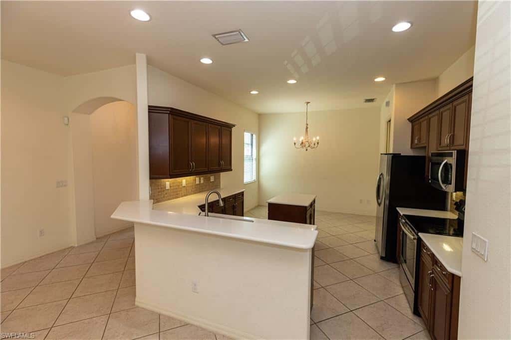11108 Esteban Dr, Fort Myers, photo 10