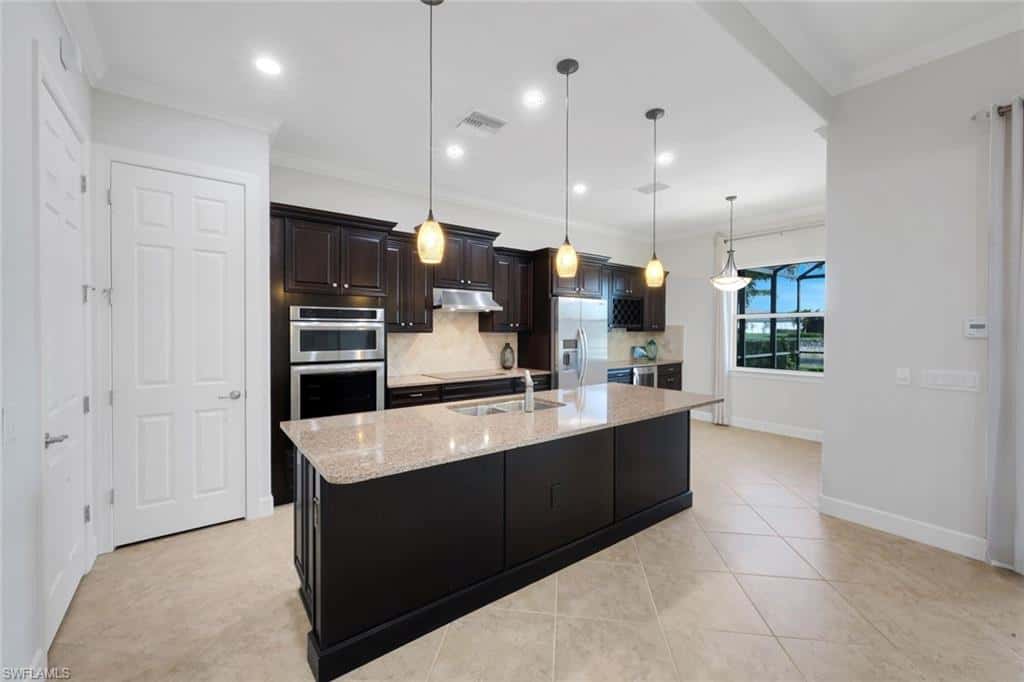 9179 Flint Ct, Naples, photo 11