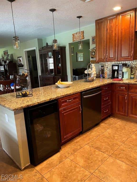826 B Rd, Labelle, photo 17