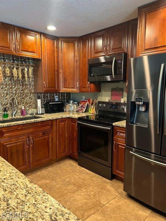 826 B Rd, Labelle, photo 19