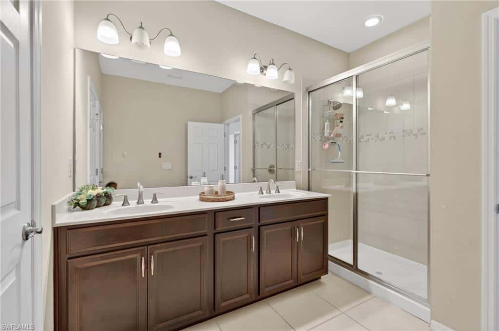 10818 Alvara Point Dr, Bonita Springs, photo 13