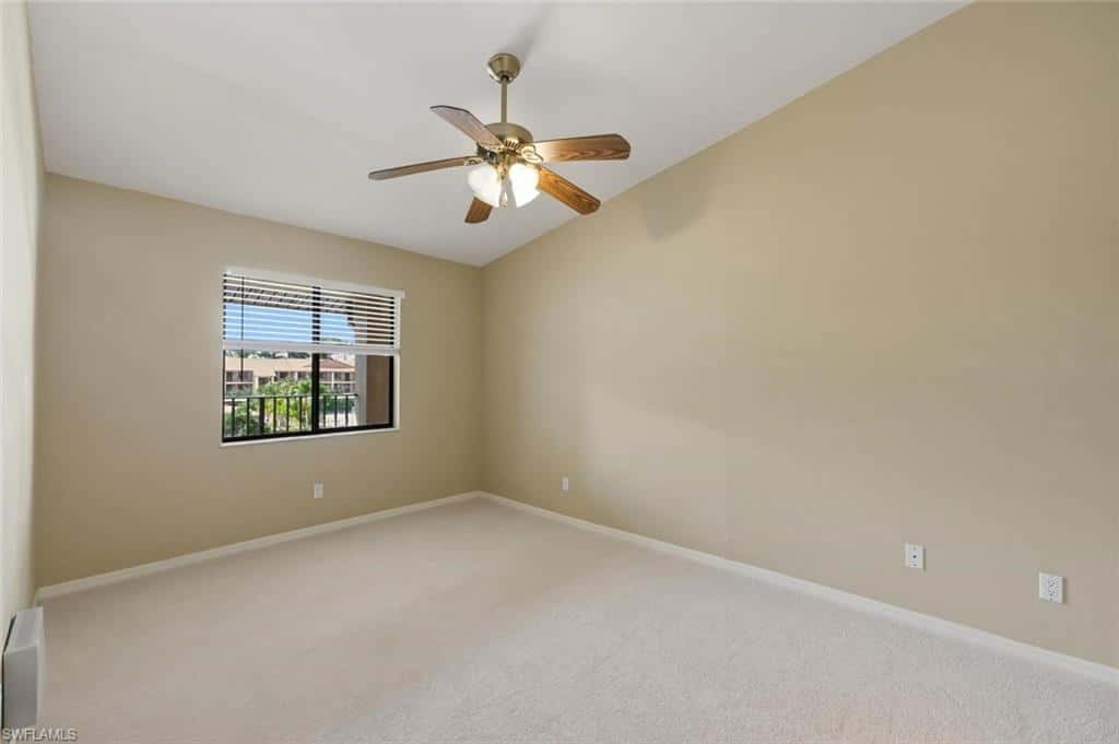 7380 Saint Ives Way #1305, Naples, photo 6