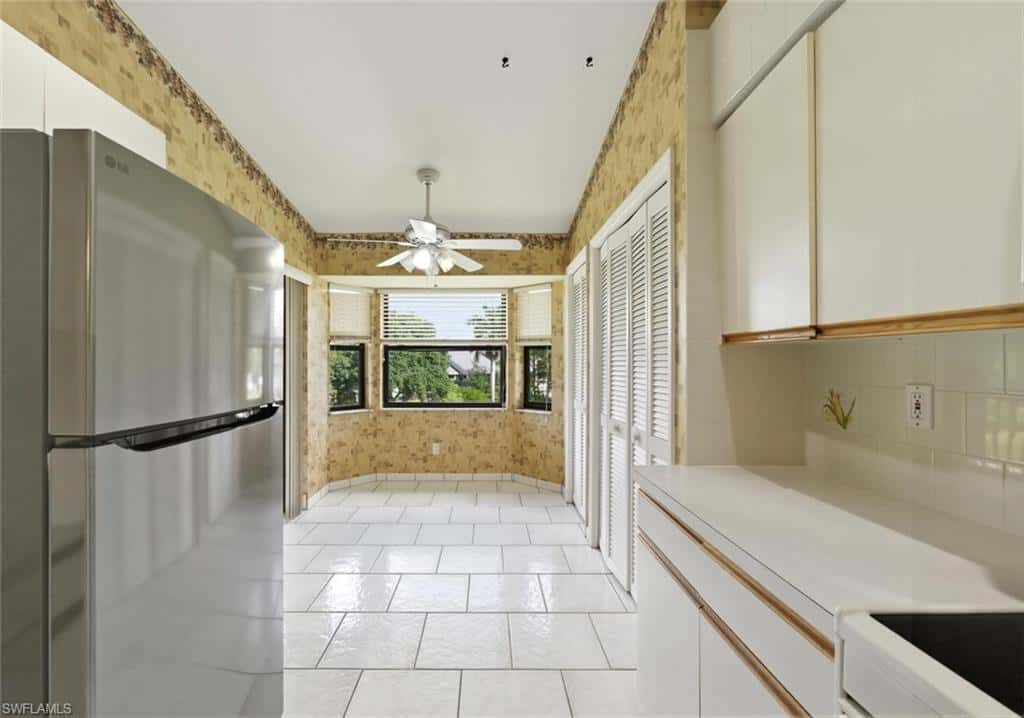 7380 Saint Ives Way #1305, Naples, photo 14