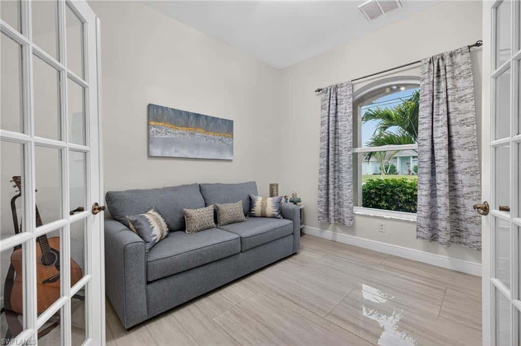 133 29th Ter, Cape Coral, photo 5