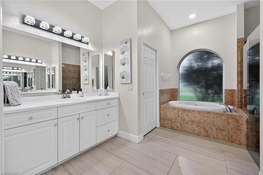 133 29th Ter, Cape Coral, photo 19