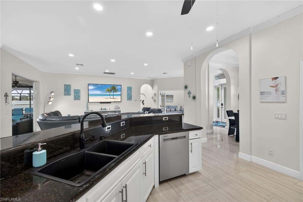 133 29th Ter, Cape Coral, photo 10