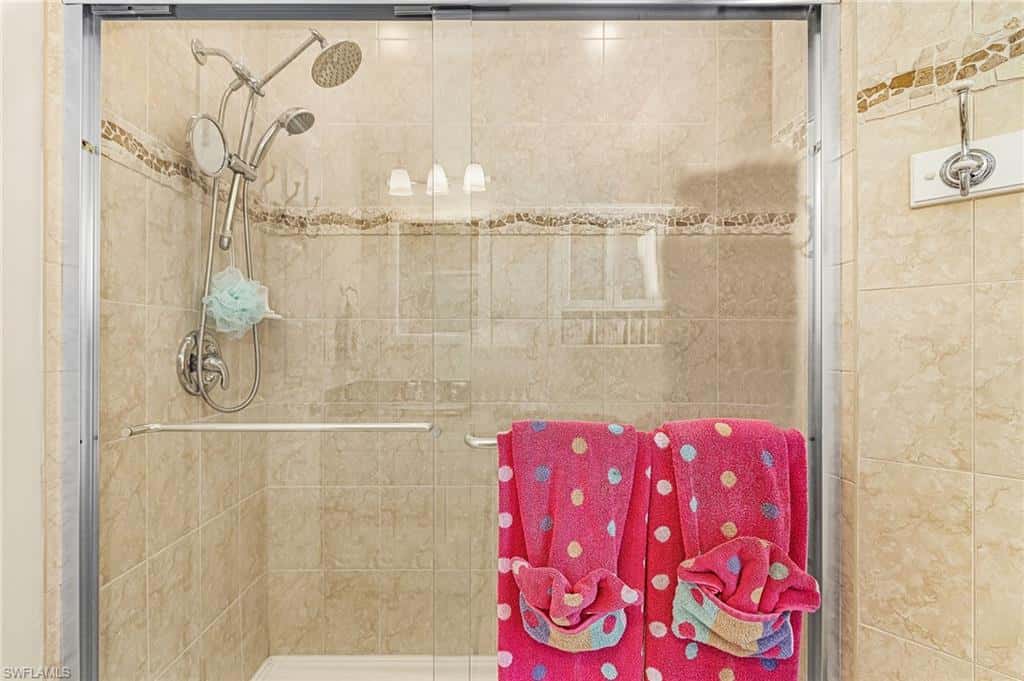 2096 Macadamia St, St. James City, photo 6