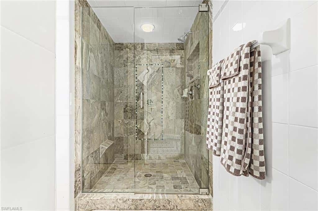 2096 Macadamia St, St. James City, photo 27