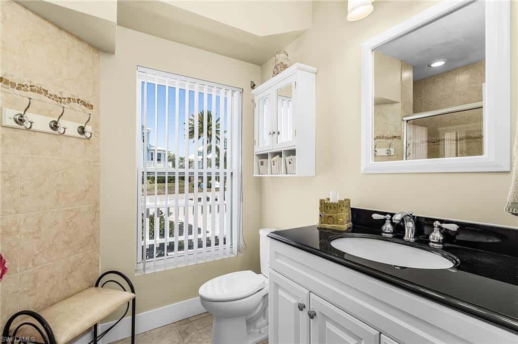 2096 Macadamia St, St. James City, photo 5