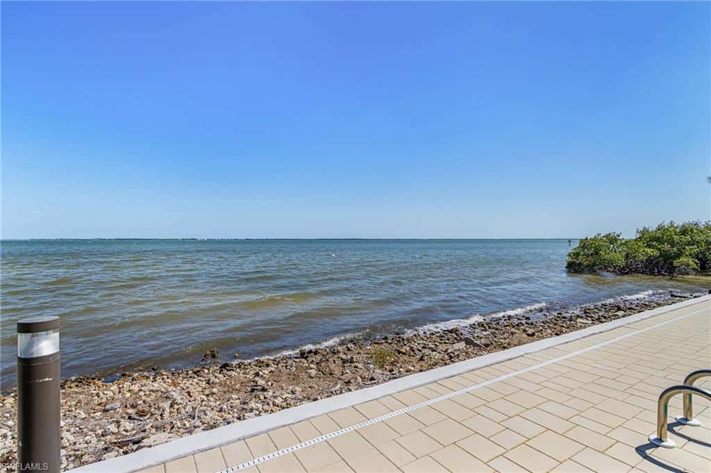 2096 Macadamia St, St. James City, photo 39