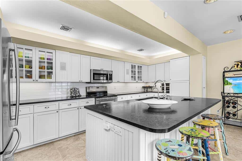 2096 Macadamia St, St. James City, photo 18