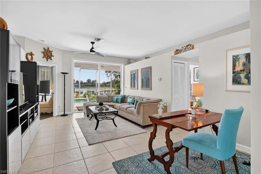 912 Briarwood Blvd, Naples, photo 14
