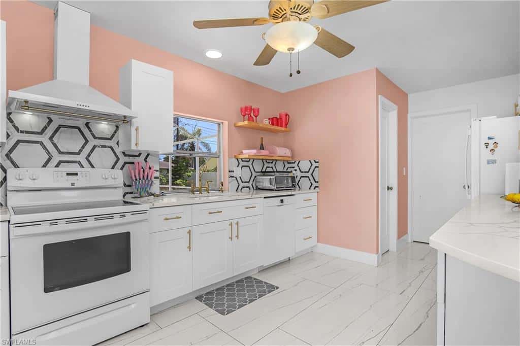 74 8th St, Bonita Springs, photo 11