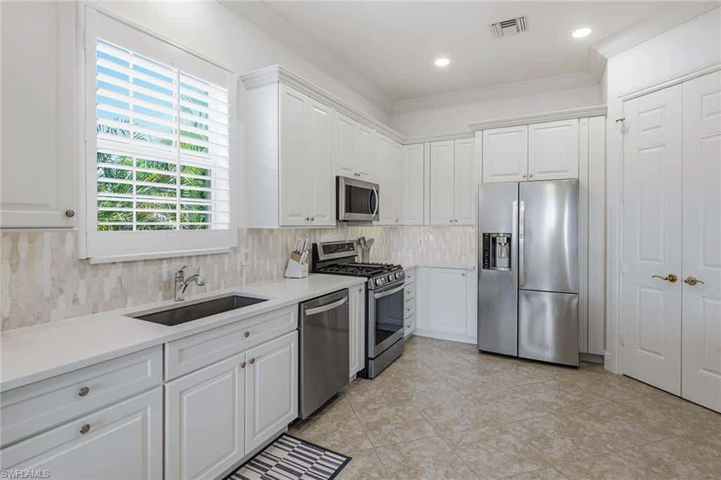 3176 Serena Ln #202, Naples, photo 6