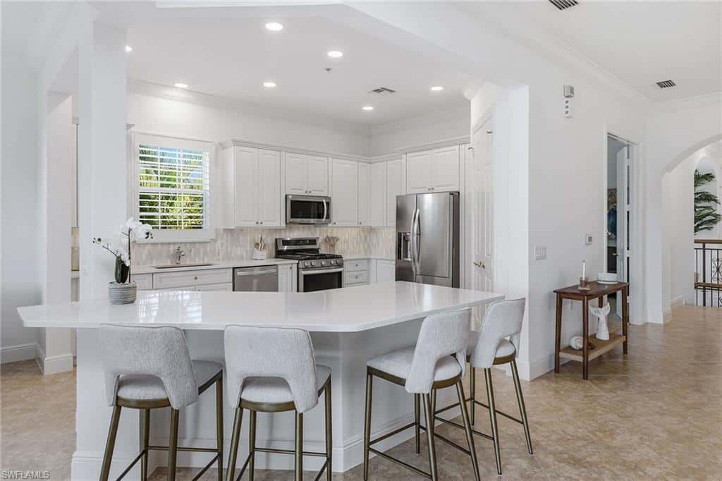 3176 Serena Ln #202, Naples, photo 5