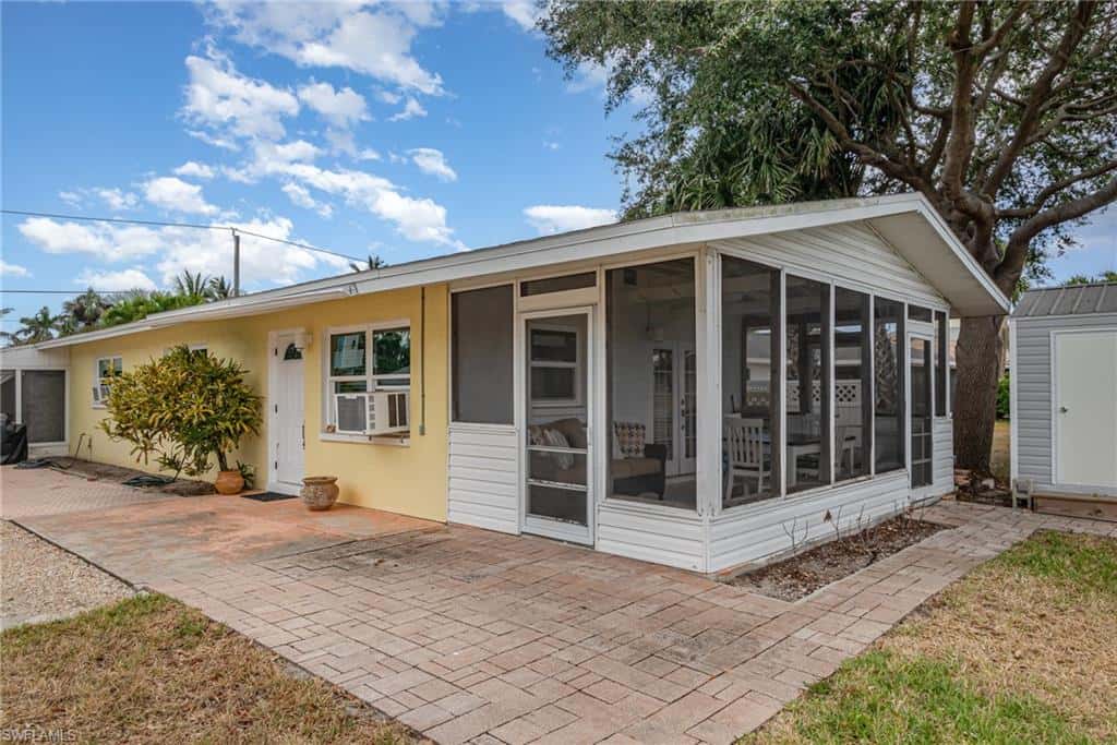 4818 Regal Dr, Bonita Springs, photo 17